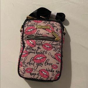 NEVER USED BRAND NEW BESTY JOHNSON BAG